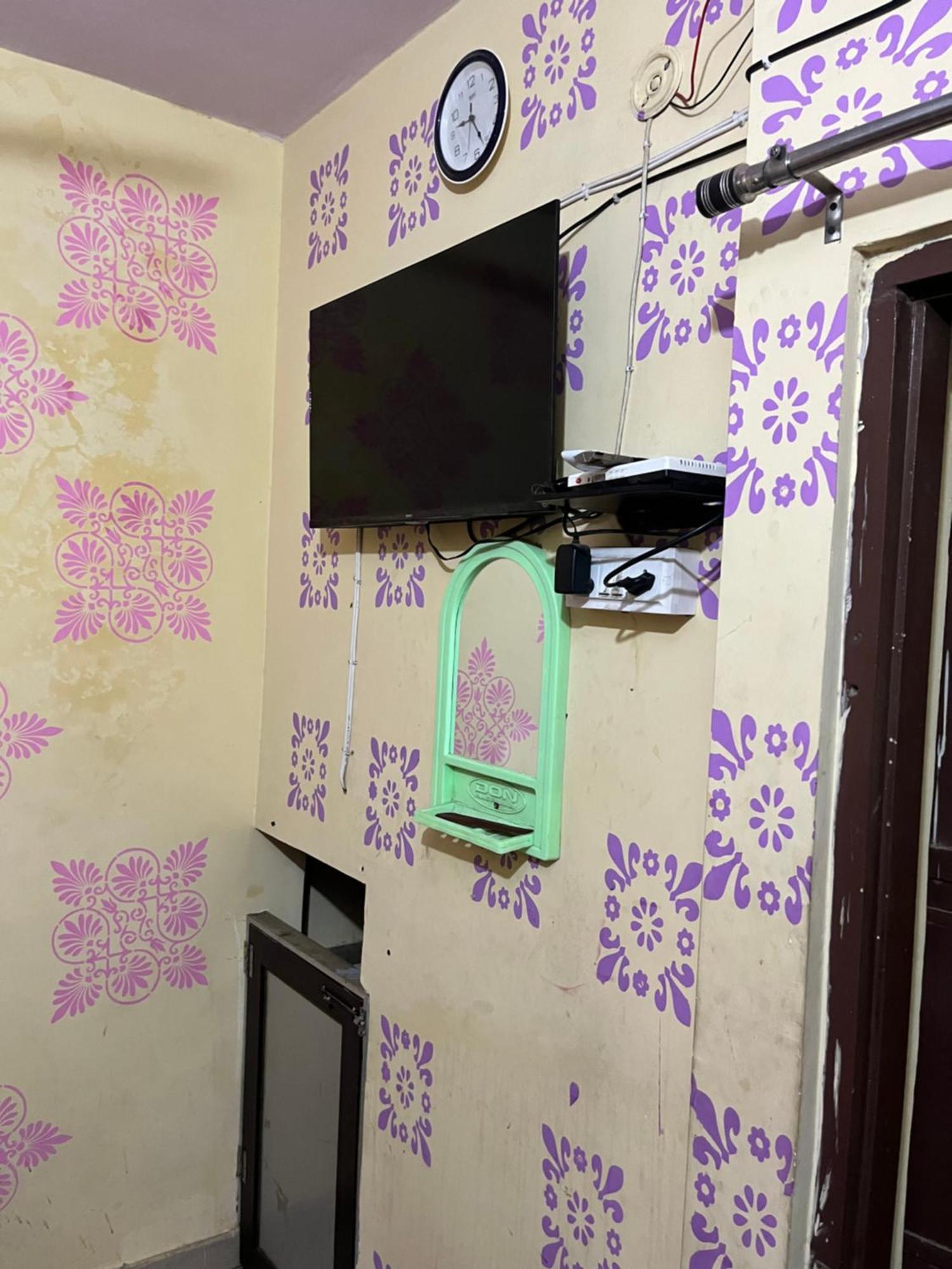Hardik Guest House & General Store Ringas Екстериор снимка