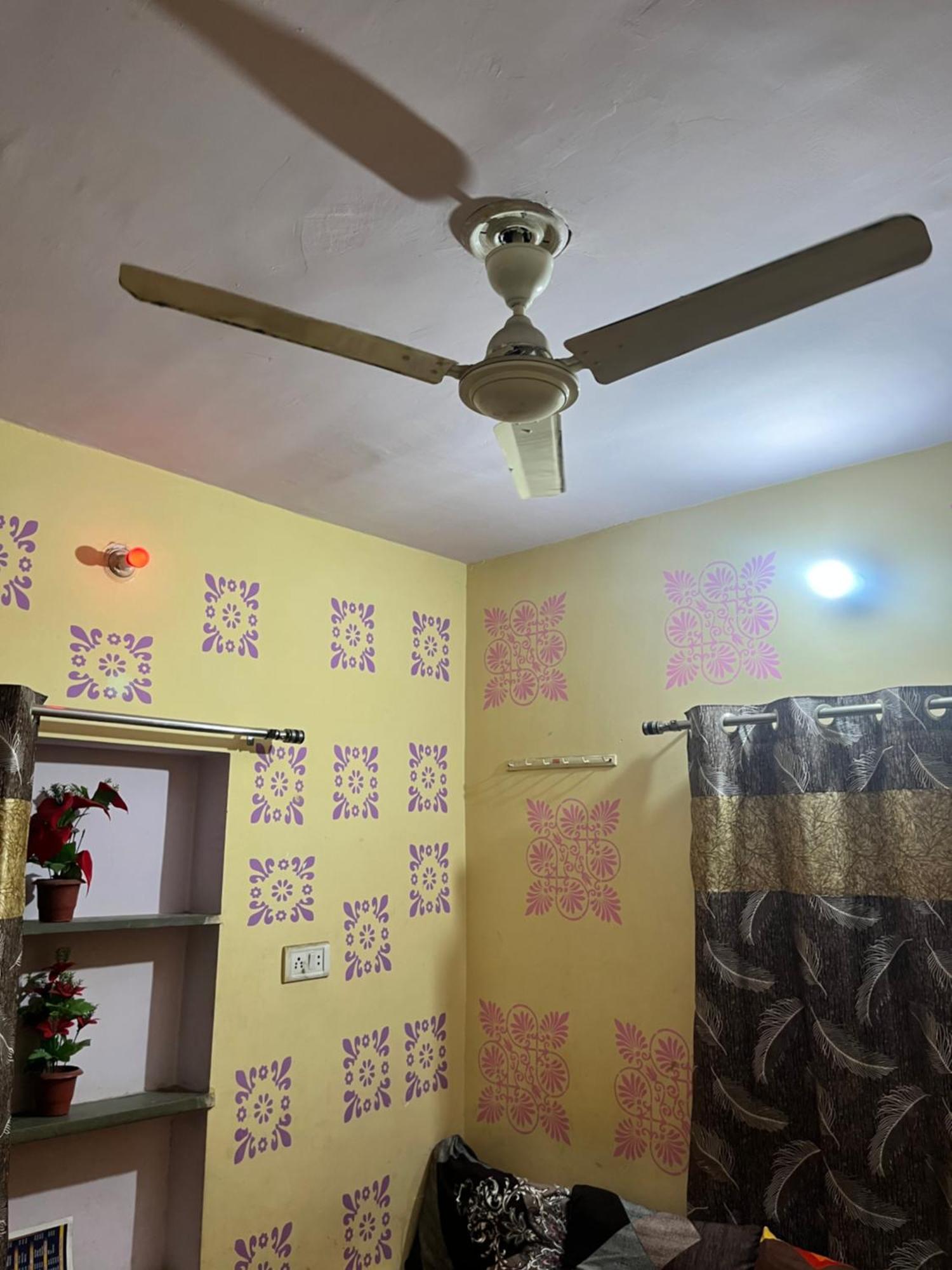 Hardik Guest House & General Store Ringas Екстериор снимка